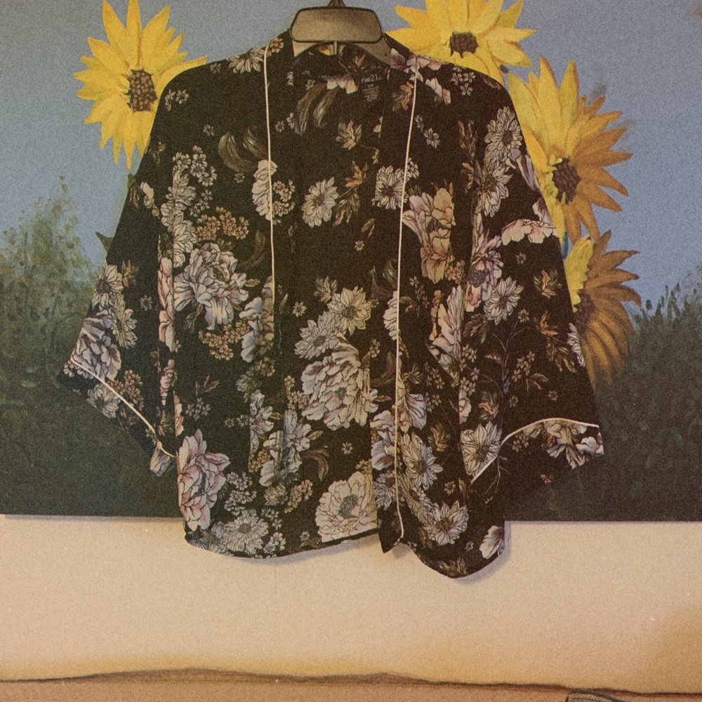 Floral kimono